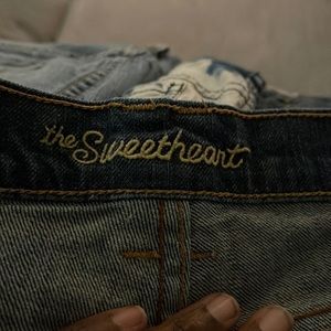 Old Navy sweetheart jeans